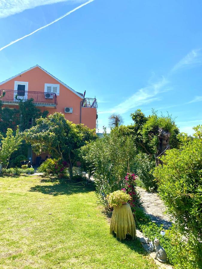 Casa Erceg Amor Vincit Omnia Skradin Eksteriør bilde